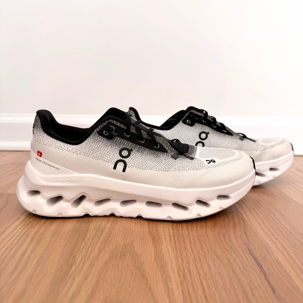 🌿 On Cloudtilt Sneaker